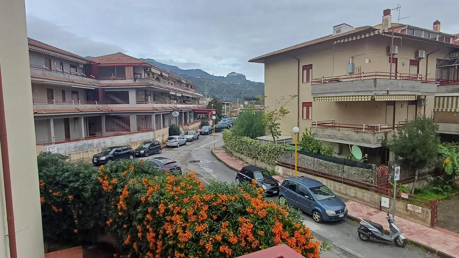 Apartment La Casetta Di Roger Trappitello Taormina Italy