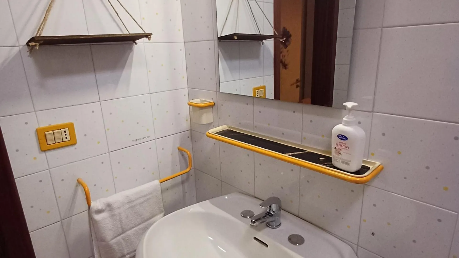 La Casetta Di Roger Trappitello Taormina Apartment